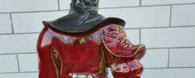 穿红色衣服的神仙(穿红色衣服的男神仙)