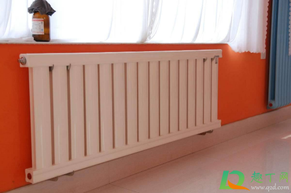 暖气不热一直放水有用吗(暖气放水才会热,不放不热是啥原因)