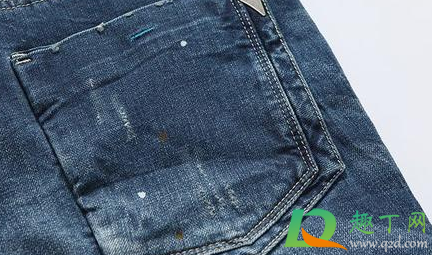 牛仔裤有油漆用松节油能洗干净吗(休闲裤上的油漆怎么洗掉)