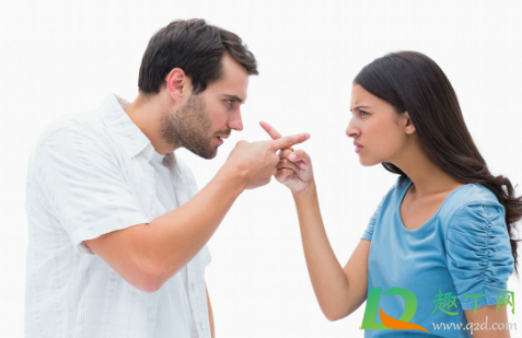 夫妻离婚冷静期夫妻可以在一起生活吗(夫妻生活多久不在一起可以离婚)