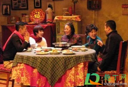 春节为什么要熬夜守岁(熬年守岁和元宵节有关吗)