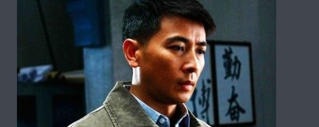 这个小孩子的妈妈是谁？(孩子他妈是谁)