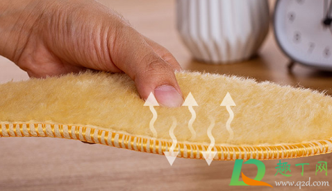 为什么冬天鞋垫容易湿(为什么每天鞋垫都是湿的)