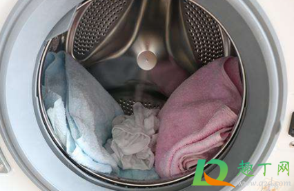 洗衣机脱水嘎嘎响是什么原因(洗衣机脱水很响是什么问题)