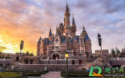 上海迪士尼2021元旦跨年几点关门(上海迪士尼2021春节假期开放时间)