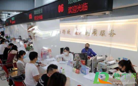 2021年出轨离婚会赔偿是真的吗(2021年婚姻法出轨赔偿)