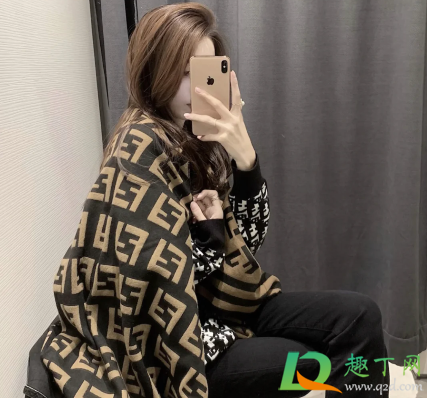 芬迪围巾可以水洗吗(芬迪的围巾怎么保养)