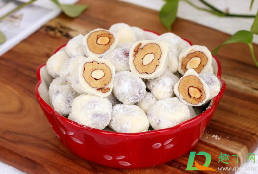 奶枣怎么做不粘手(奶枣做的时候粘手)