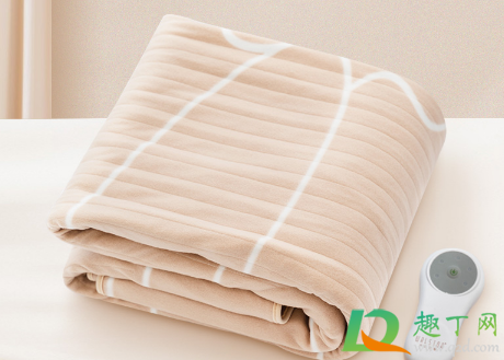 为什么睡电热毯会拉不出大便(睡电热毯会不会便秘)