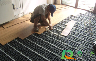 地暖不热和分水器有关系吗(分水器热地暖不热 原因)