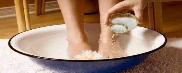 泡脚可以提高睡眠质量(泡脚能提高睡眠吗)