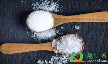 加盐的铁勺为什么容易生锈(铁勺子在盐罐里生锈了) 加盐的铁勺为什么容易生锈(铁勺子在盐罐里生锈了)