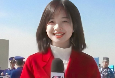 王冰冰擦镜头动态壁纸图片(王冰冰擦玻璃动图)