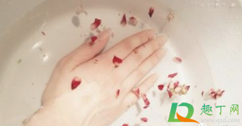 手一到冬天就冻伤怎么办(冬天手受伤冻了怎么办)