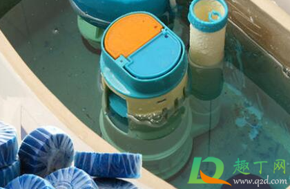 洁厕灵怎么用步骤图片(洁厕灵怎么弄)