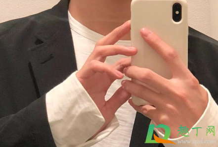 男人铁了心离婚的表现(男人铁了心的要离婚是什么状态)