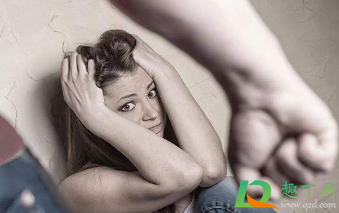 夫妻离婚冷静期夫妻可以在一起生活吗(夫妻生活多久不在一起可以离婚) 夫妻离婚冷静期夫妻可以在一起生活吗(夫妻生活多久不在一起可以离婚)