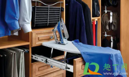 买哪种裤子不起皱(裤子容易皱很难看吗)