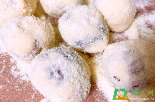 奶枣怎么做不粘手(奶枣做的时候粘手)