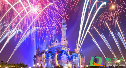 一个人跨年怎么发朋友圈2021(2021年跨年适合发的朋友圈)