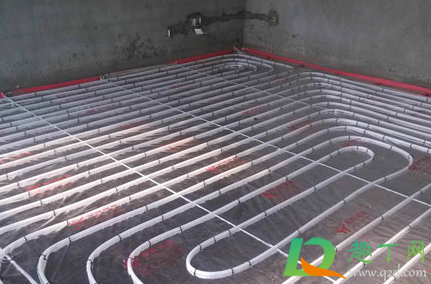 地暖不热跟壁挂炉有没有关系(壁挂式采暖炉地暖不热怎么回事)