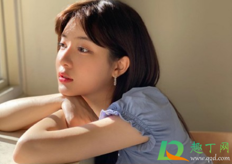 顶楼谁把家教推下去的(顶楼家庭教育) 顶楼谁把家教推下去的(顶楼家庭教育)