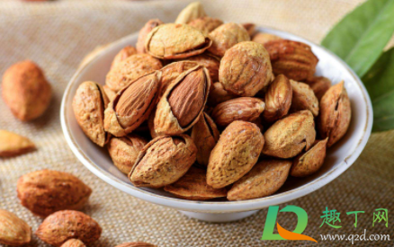 巴旦木买什么样的好(有的巴旦木特别便宜)