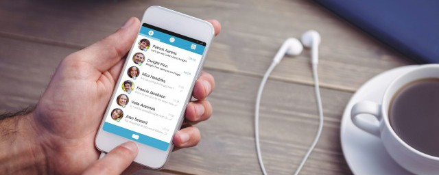 安卓机和苹果机定位对比(苹果和安卓定位哪个好)