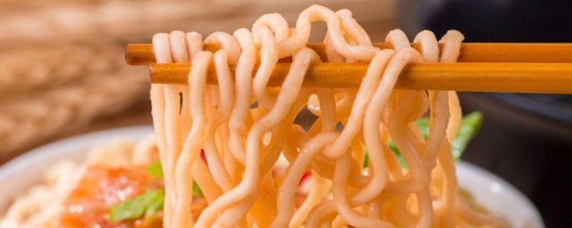 可以携带带有强烈刺激性气味物品吗(有刺激性气味的物体)