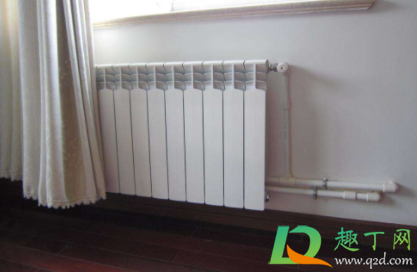 暖气片两个开关怎么用(暖气片下方2个开关什么意思) 暖气片两个开关怎么用(暖气片下方2个开关什么意思)