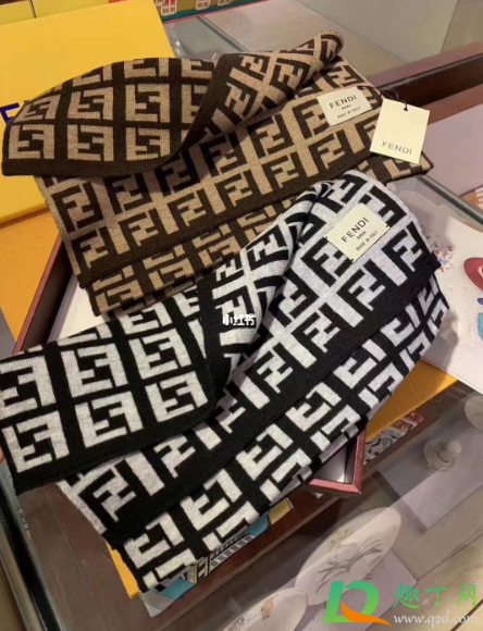 芬迪围巾一般高仿用的什么面料(芬迪羊毛围巾怎么样)