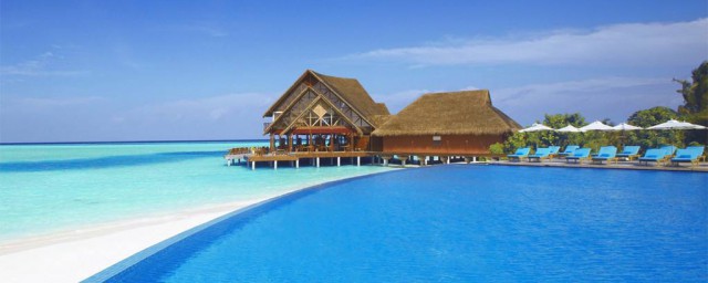 巴厘岛上的最高峰是什么(巴厘岛的主要景点)