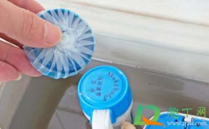 洁厕灵怎么用步骤图片(洁厕灵怎么弄)