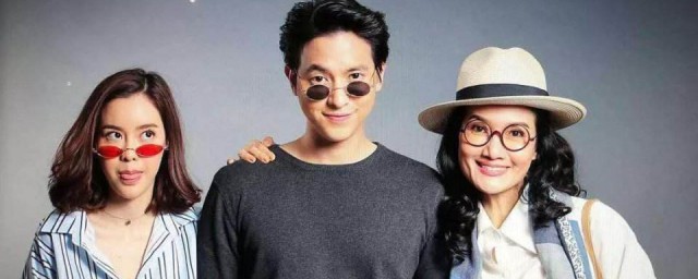 玫瑰奇缘恋与大明星剧情介绍(玫瑰情缘恋与大明星)