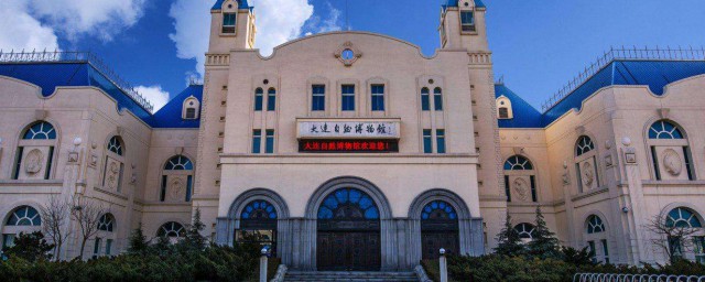 大连的位置是(大连的地理位置)