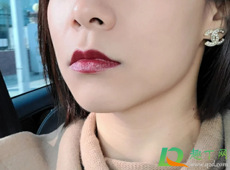 cpb2020圣诞黑天鹅唇膏515好看吗