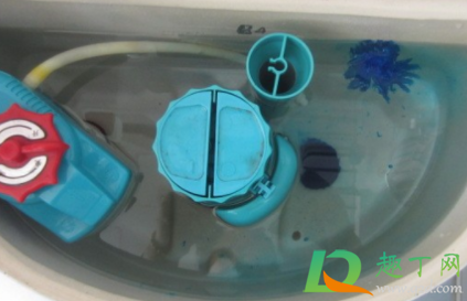 洁厕灵怎么用步骤图片(洁厕灵怎么弄)