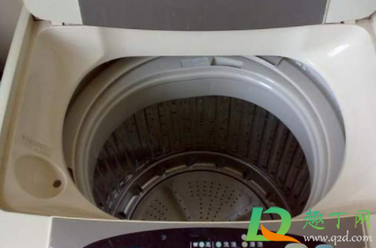 洗衣机脱水嘎嘎响是什么原因(洗衣机脱水很响是什么问题)