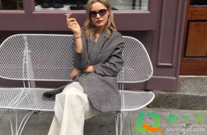 为什么裤子屁股会磨亮(裤子屁股上磨亮了什么原因)