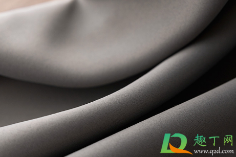 窗帘拉不拢有一条缝隙怎么回事(窗帘拉住有缝) 窗帘拉不拢有一条缝隙怎么回事(窗帘拉住有缝)