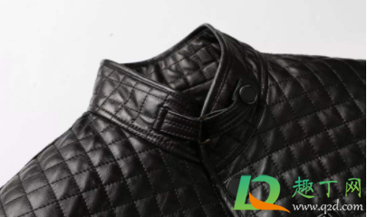 黑色皮衣发霉白点怎么处理(黑色的皮衣发霉泛白)