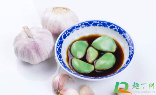 腊八蒜冬天放在哪里(腊八蒜存放在哪里)