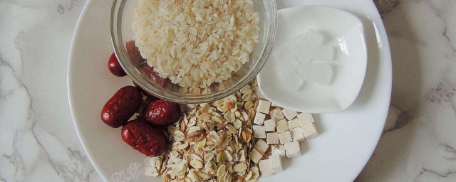 什么是茯苓(什么是茯苓茶)