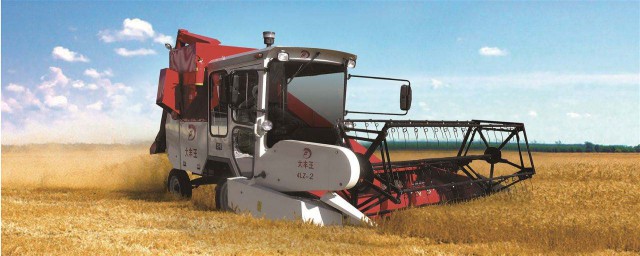 收割机应该怎么开(如何学会开收割机)