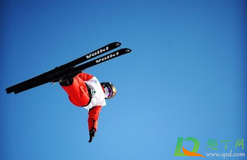滑雪鞋是标准码吗(滑雪鞋鞋码怎么选)