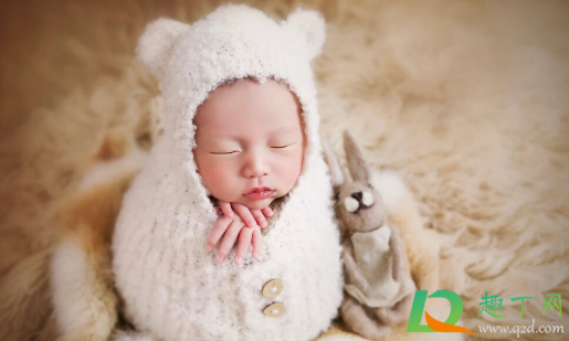 2021晒娃发朋友圈的句子必火(2021发朋友圈儿的句子)