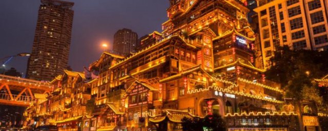 重庆的这3个景点值得游玩(重庆必去的10个景点)