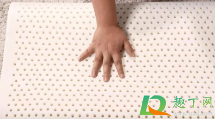 乳胶枕头乳胶含量多少最好(乳胶枕乳胶含量最高多少)