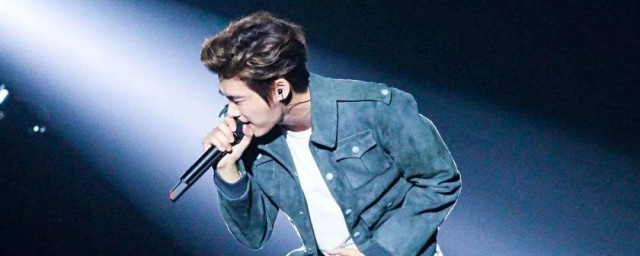 请问电视机如何用来连接唱歌(网络电视怎么连接唱歌设备)