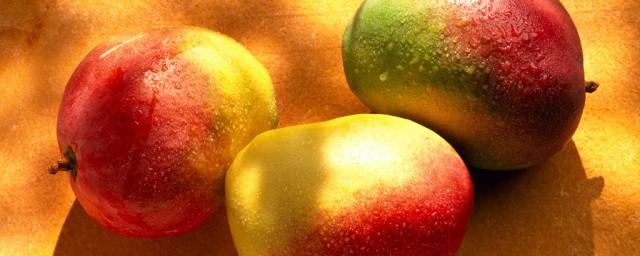 芒果的营养价值(芒果的营养价值表)